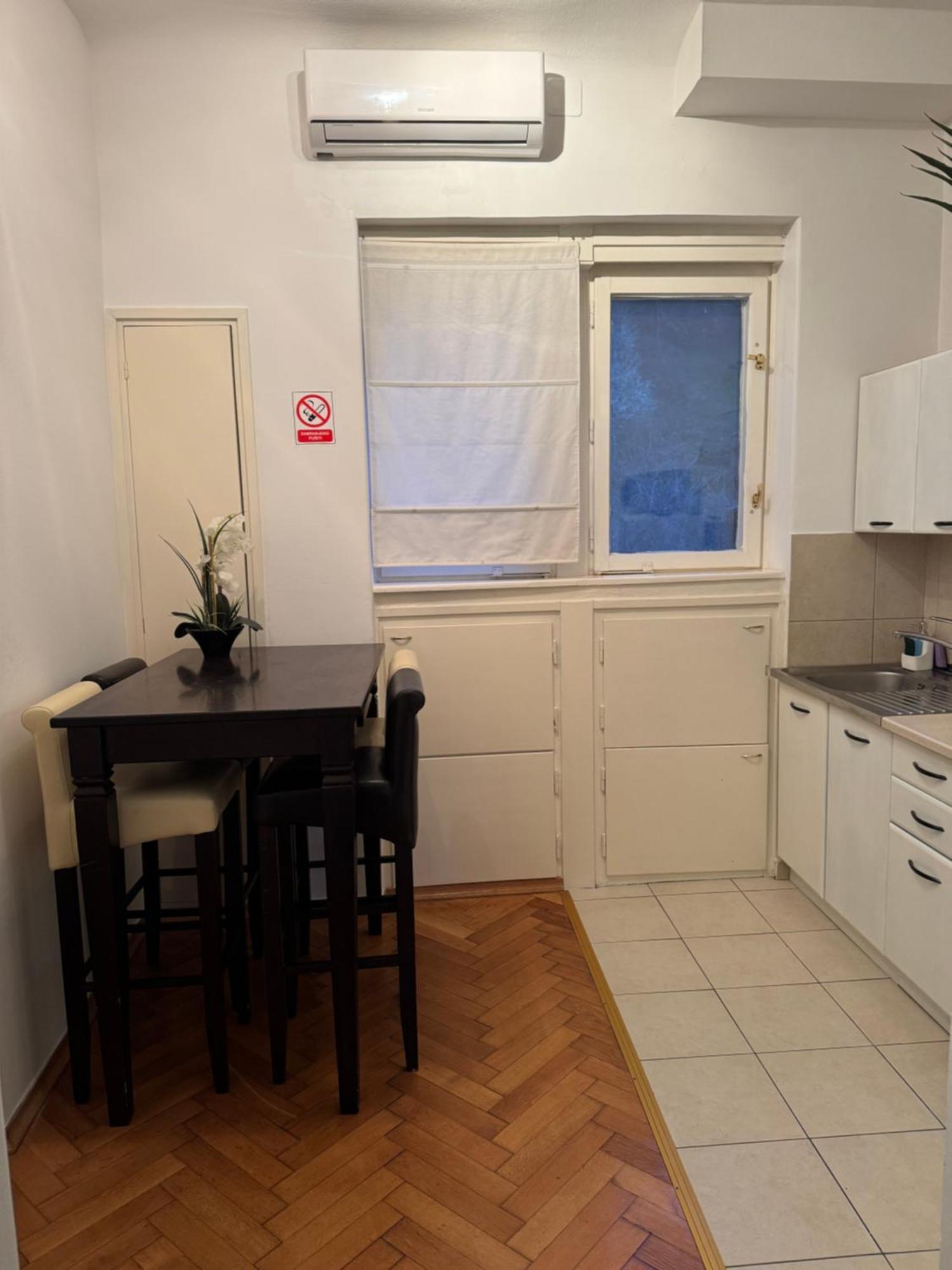 Studio Apartman Thalia Zagreb Extérieur photo